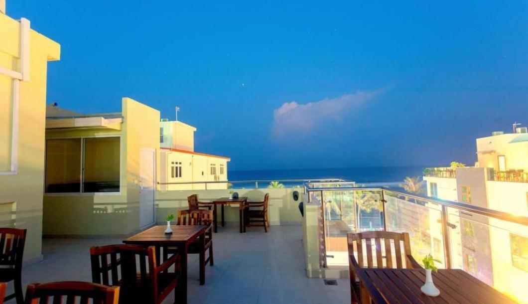 Eleven Trees Maldives Hotel Hulhumale Esterno foto
